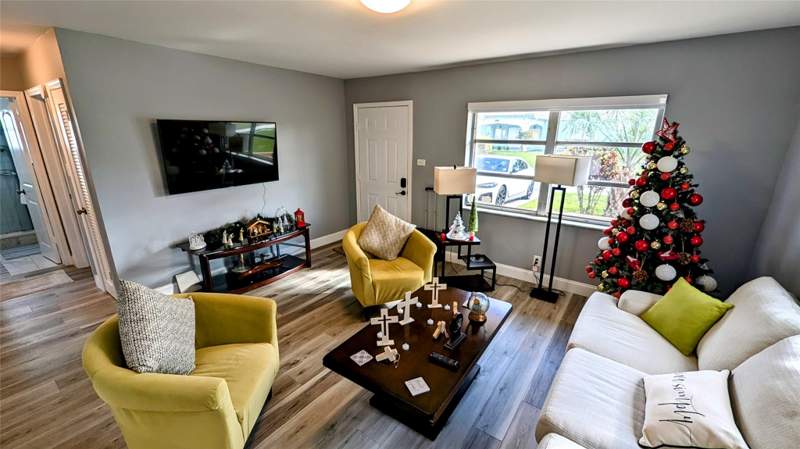 2 bedroom Single Family Residence at 8503 NW 57th Court, Mainlands Of Tamarac Lake, Tamarac — photo 4
