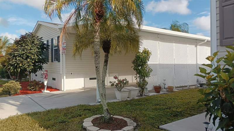 3 bedroom Mobile Home at 8204 South Street, West Lakes Boca Raton Inc, Boca Raton — photo 3