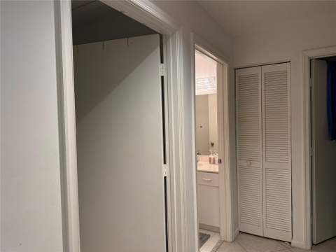 5914 Regal Glen Drive #205, Boynton Beach FL - photo 15 of 27