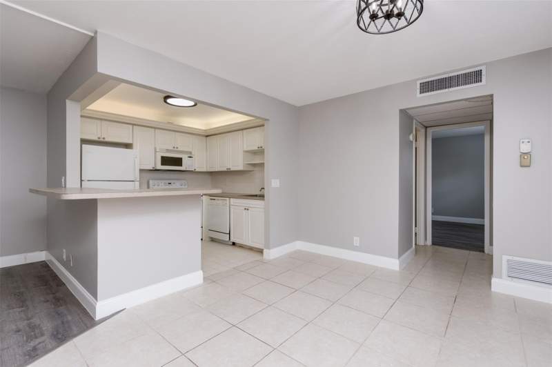 1 bedroom Condominium at 346 Monaco H #346, Kings point Monaco B-P, Delray Beach — photo 3