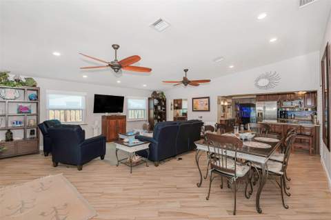 4717 SW 35th Avenue, Dania Beach FL - photo 17 of 36