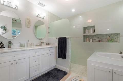 4717 SW 35th Avenue, Dania Beach FL - photo 23 of 36