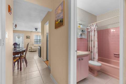 2106 NE 56th Court #204, Fort Lauderdale FL - photo 8 of 28