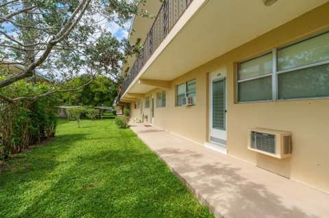 2106 NE 56th Court #204, Fort Lauderdale FL - photo 20 of 28
