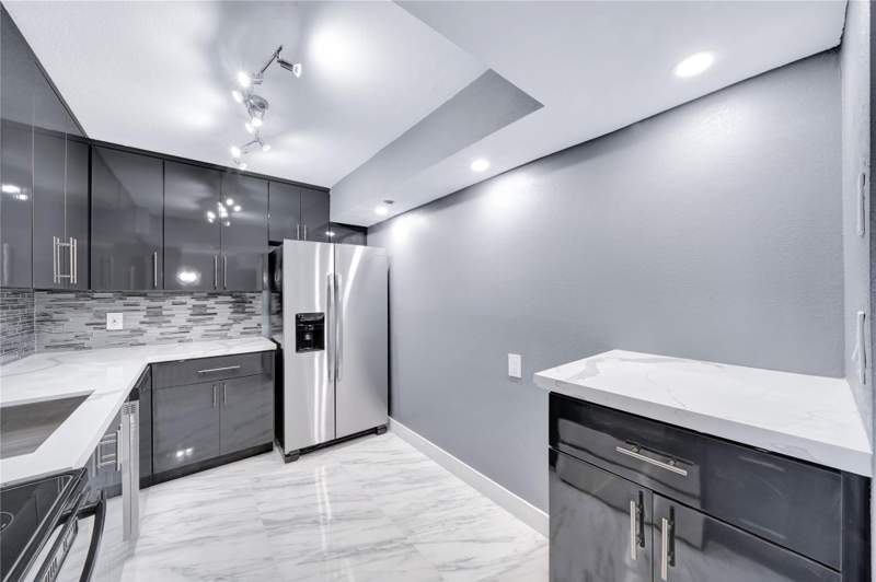 2 bedroom Condominium at 1100 Saint Charles Place #708, Park Place, Pembroke Pines — photo 5