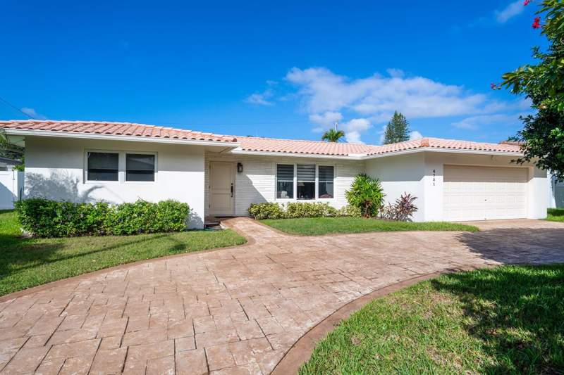 3 bedroom Single Family Residence at 4731 NE 29th Avenue, Golf Estates, Fort Lauderdale — photo 2