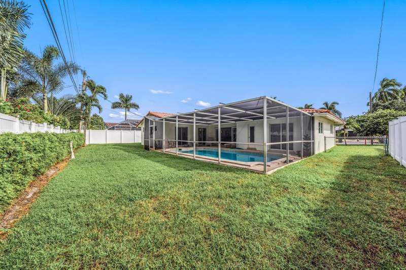 3 bedroom Single Family Residence at 4731 NE 29th Avenue, Golf Estates, Fort Lauderdale — photo 4