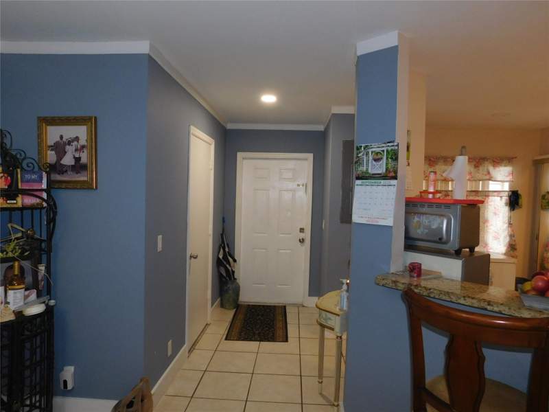 3 bedroom Townhouse at 1106 SW 44th Way, Waterways / Pelican, Deerfield Beach — photo 4
