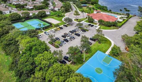 1106 SW 44th Way, Deerfield Beach FL - photo 15 of 21