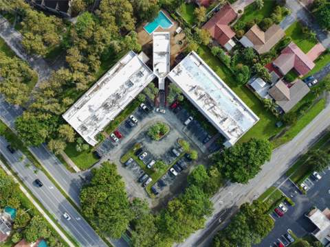 8725 Shadow Wood Boulevard #312, Coral Springs FL - photo 20 of 25