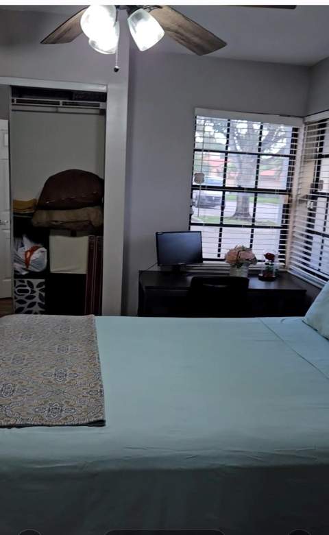 9215 W Sunrise Boulevard, Plantation FL - photo 11 of 13