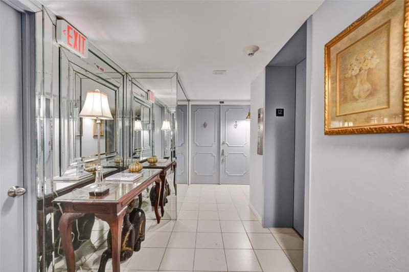 2 bedroom Condominium at 936 Intracoastal Drive #12c, Corinthian Condo, Fort Lauderdale — photo 2