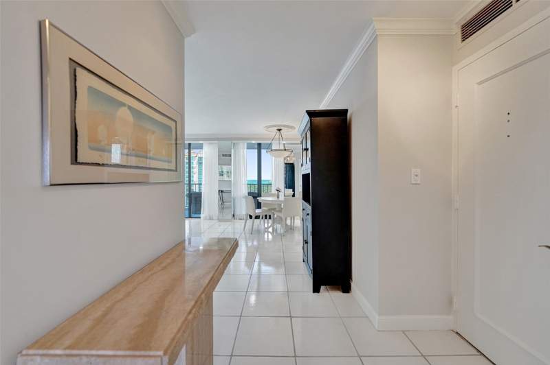 2 bedroom Condominium at 936 Intracoastal Drive #12c, Corinthian Condo, Fort Lauderdale — photo 5