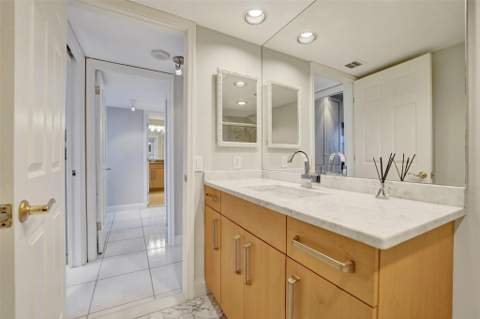 936 Intracoastal Drive #12c, Fort Lauderdale FL - photo 18 of 65