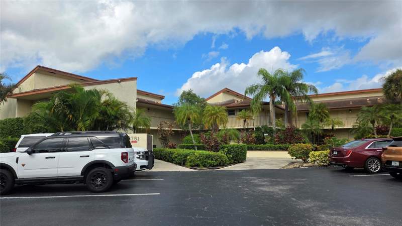 3 bedroom Condominium at 8751 Holly Court #202, Holly Court At Woodmont, Tamarac — photo 3