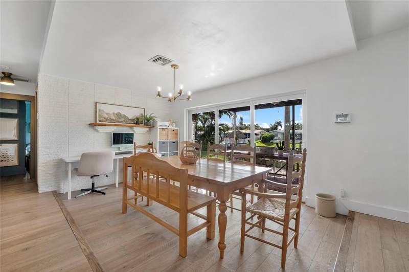 2 bedroom Single Family Residence at 1034 SW 24th Avenue, Golfview Harbour Sec 01, Boynton Beach — photo 4