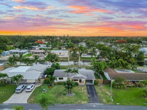 1034 SW 24th Avenue, Boynton Beach FL - photo 24 of 32