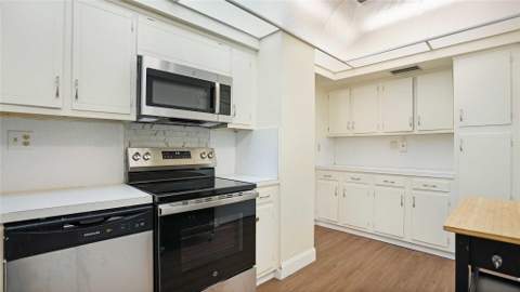 3333 NE 34 Street #109, Fort Lauderdale FL - photo 10 of 52