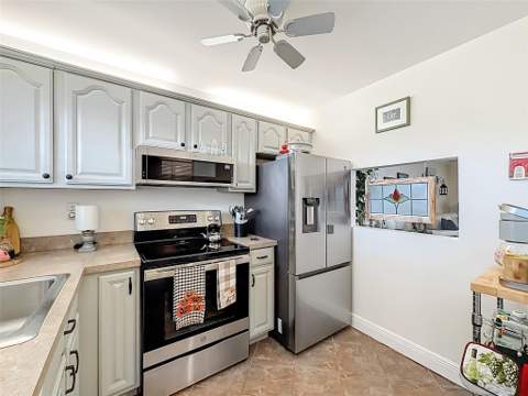 6570 Royal Palm Boulevard #312, Margate FL - photo 9 of 52