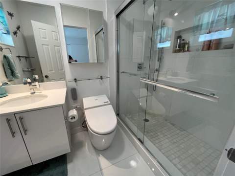 310 S Broadwalk #3b, Hollywood FL - photo 23 of 38