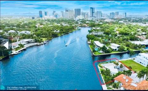 525 Isle Of Capri Drive, Fort Lauderdale FL - photo 9 of 39