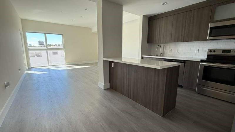 1 bedroom Condominium at 1938 Jackson Street #305, Aesthetic Apartments, Hollywood — photo 2