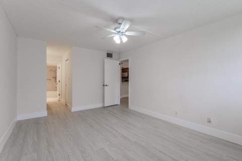 2551 Aragon Boulevard #406, Sunrise FL - photo 12 of 20