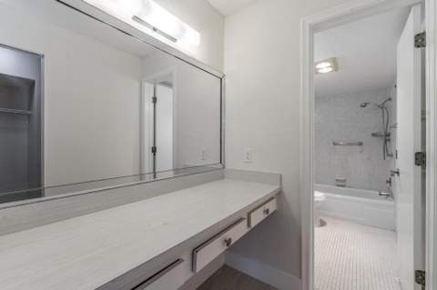 2551 Aragon Boulevard #406, Sunrise FL - photo 14 of 20