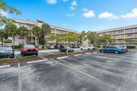 2551 Aragon Boulevard #406, Sunrise FL - photo 17 of 20