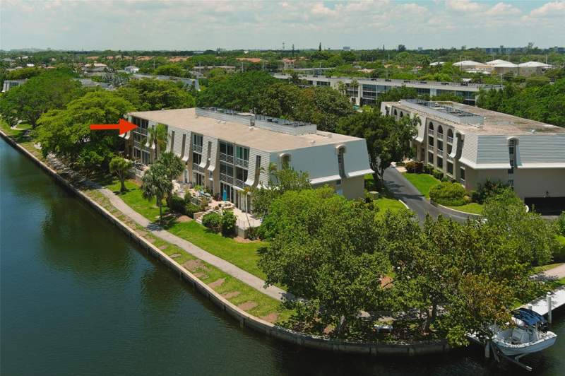 2 bedroom Condominium at 773 Jeffery Street #4-305, French Village Condo, Boca Raton — photo 3