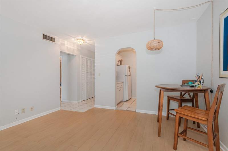 1 bedroom Stock Cooperative at 1821 NE 62nd Street #310, Georgian Court, Fort Lauderdale — photo 4