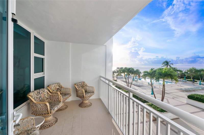 2 bedroom Condominium at 1620 S Ocean Boulevard #4f, Ocean Colony, Lauderdale-By-The-Sea — photo 4