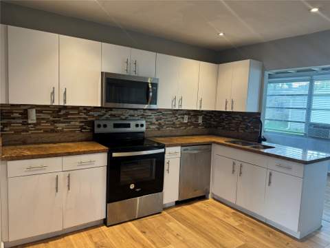 4938 NW 54th Court, Tamarac FL - photo 15 of 17