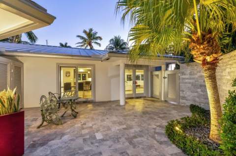 288 S Tradewinds Avenue, Lauderdale-By-The-Sea FL - photo 6 of 65