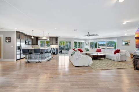 288 S Tradewinds Avenue, Lauderdale-By-The-Sea FL - photo 8 of 65
