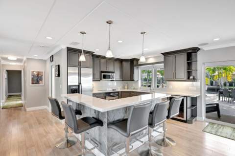 288 S Tradewinds Avenue, Lauderdale-By-The-Sea FL - photo 11 of 65