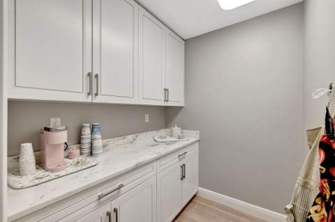 288 S Tradewinds Avenue, Lauderdale-By-The-Sea FL - photo 16 of 65