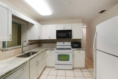 413 Willows Avenue, Port St. Lucie FL - photo 8 of 23