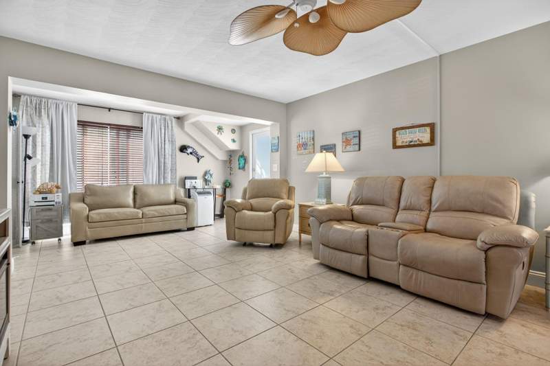 2 bedroom Stock Cooperative at 3201 SE 12th Street #C2, Lakeside Apartments, Pompano Beach — photo 4