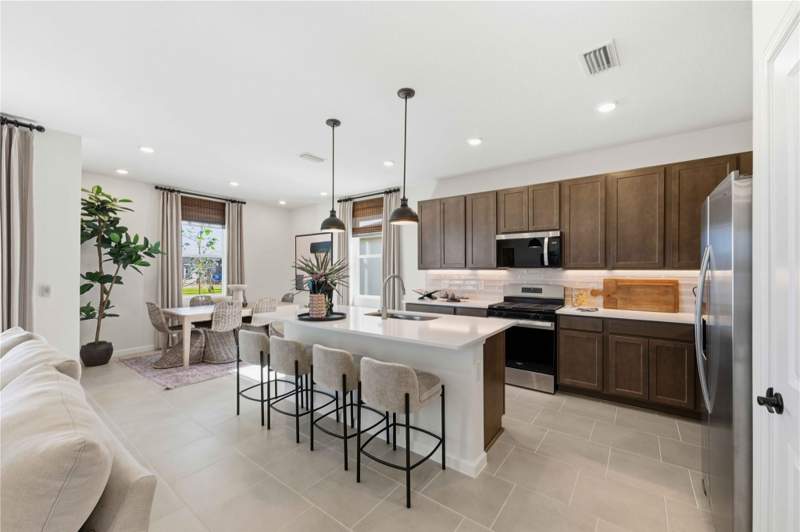 4 bedroom Single Family Residence at 10653 NW Suncrest Loop, Ltc Ranch West Pod 2 Phases 1 And 2, Port St. Lucie — photo 5
