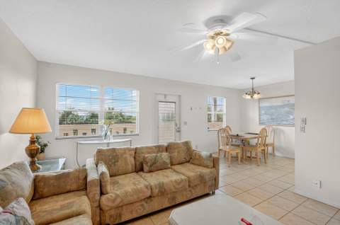 3025 Guildford B #3025, Boca Raton FL - photo 9 of 67