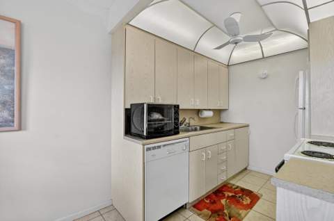3025 Guildford B #3025, Boca Raton FL - photo 13 of 67