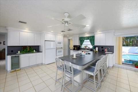 200 SE 11th Street, Pompano Beach FL - photo 17 of 32