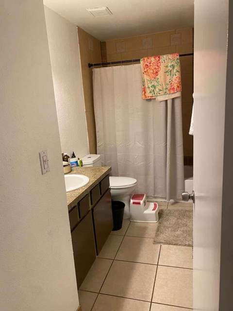 3441 NW 44 Street #203, Oakland Park FL - photo 9 of 10