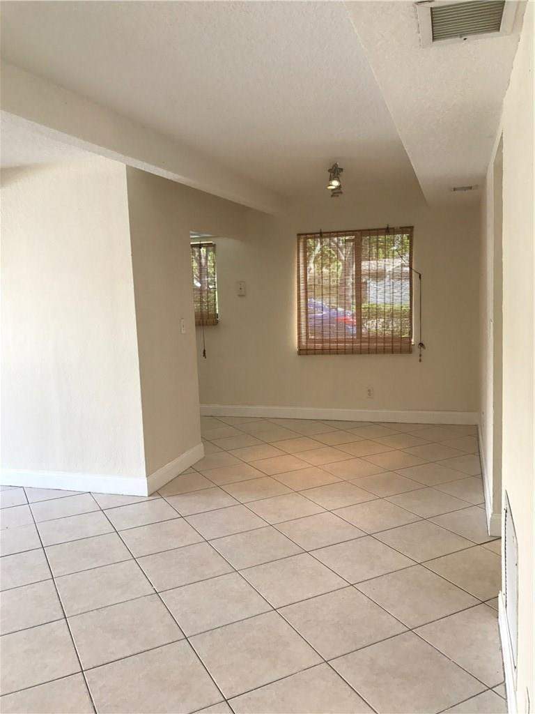 2 bedroom Condominium at 1105 S Flagler Avenue #601, Townhouse Village Condo, Pompano Beach — photo 4