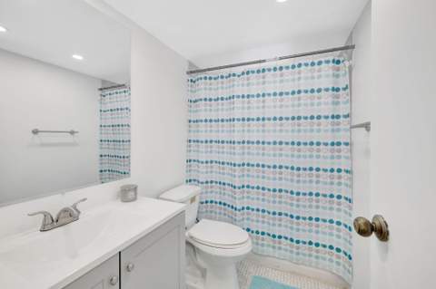 2800 Somerset Drive #218j, Lauderdale Lakes FL - photo 18 of 29