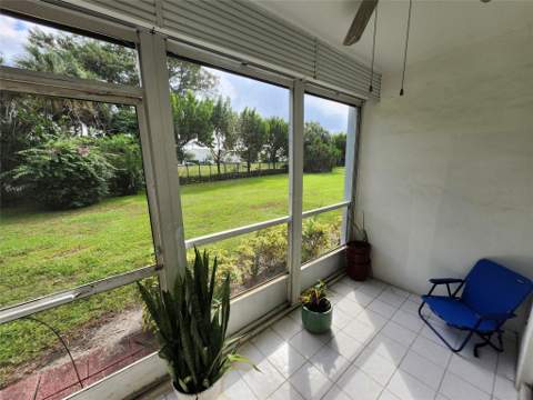 1201 Hillcrest Court #105, Hollywood FL - photo 13 of 21