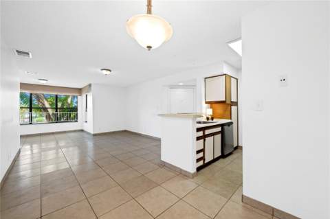 2906 S University Drive #10204, Davie FL - photo 9 of 21
