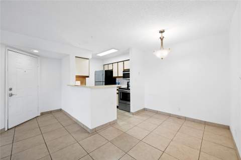 2906 S University Drive #10204, Davie FL - photo 18 of 21