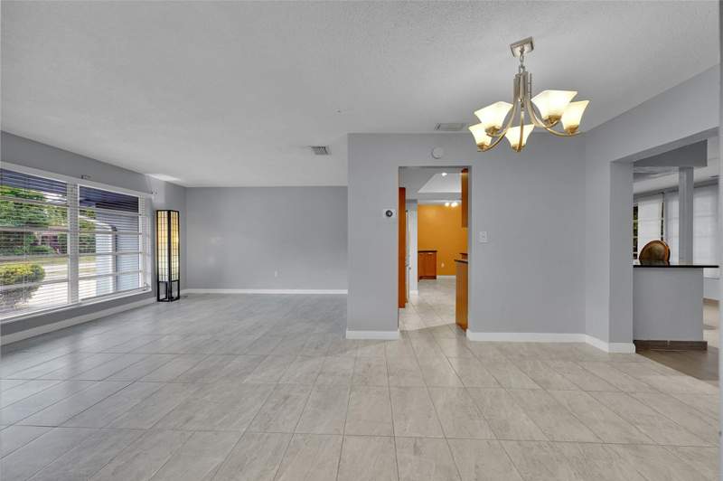 2 bedroom Single Family Residence at 6501 NW 24th Court, Sunrise Golf Village Sec, Sunrise — photo 4